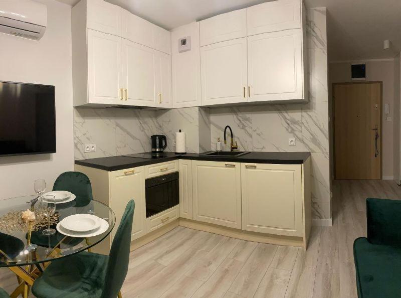 Green Apartment Sloneczne Tarasy Dziwnówek Esterno foto